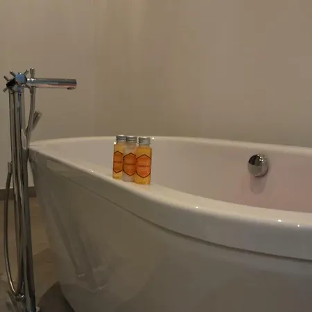 Bed & Breakfast Chateau De Gezaincourt