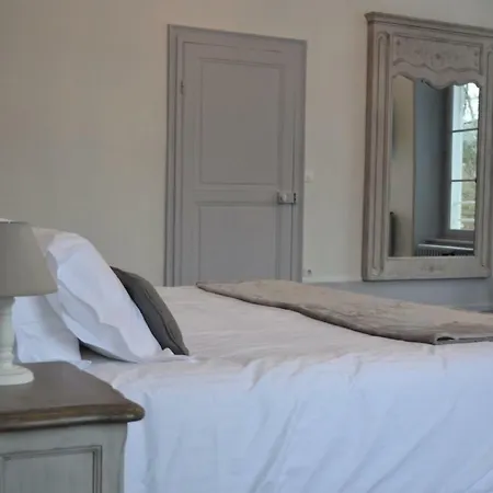 Chateau De Bed & Breakfast *